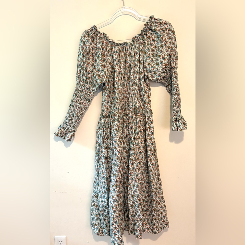 Doen Floral Midi Dress in Cream and Green - Picture 10 of 11